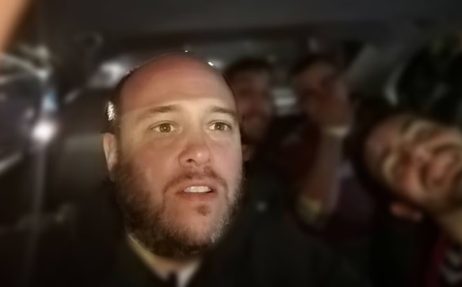 Entraron a su casa mientras dormía y lo mataron de un tiro en el pecho frente a su hijo