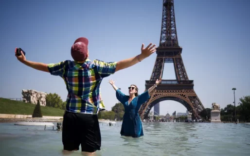 Ola de calor en Europa: cierran escuelas y se activan alertas por temperaturas extremas en varios países