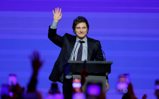 El índice de confianza en el Gobierno se derrumbó 13,6% en la medición de agosto