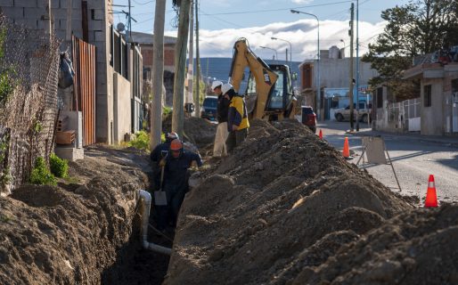 Sin fondos nacionales, el Municipio ejecuta obras que beneficiarán a miles de familias