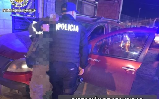 Un hombre detenido tras intentar robar en un vehículo en barrio Las Américas