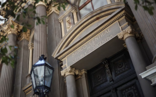 Los analistas que releva el BCRA estiman que la inflación de julio será de 1,8% y cerrará el año en 27,3%