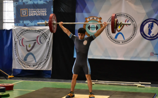 Pesas: Tahir, Solís y Macías, campeones patagónicos en el Club Huergo