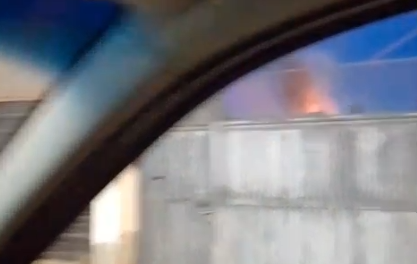 Voraz incendio en un taller de chapa y pintura del barrio Industrial