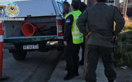 Robo frustrado en un mayorista: delincuentes intentaron huir con cajones de frutas