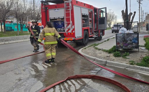Incendio en una vidriería: solo se registraron daños materiales