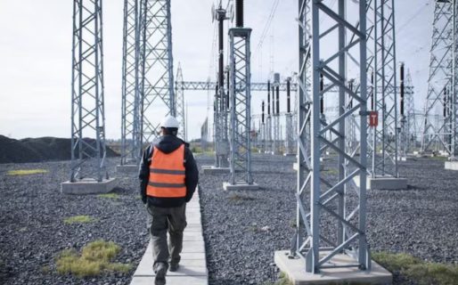 <strong>El Gobierno y las empresas energéticas coordinan un plan para evitar cortes de luz masivos en el verano</strong>