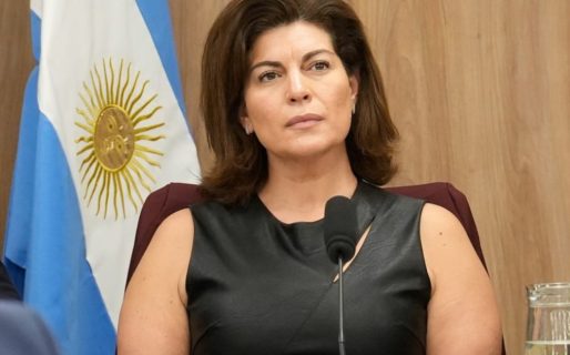 “En Chubut le decimos basta a los privilegios”