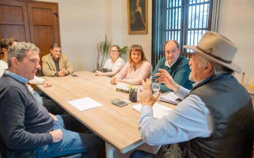 Othar recibió a referentes de la Cámara de Comercio para analizar la situación del sector