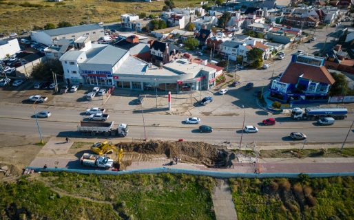 Con fondos propios el Municipio avanza en la reparación del Paseo Costero