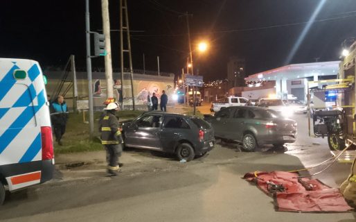 Trágico accidente en Ruta 3: una mujer falleció y cinco personas fueron trasladadas al Hospital Regional