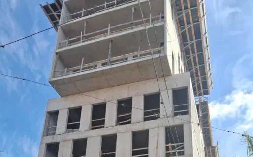 Accidente fatal: cuatro obreros murieron en una obra al caer de un montacargas