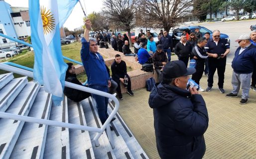 Policías de Chubut rechazaron la propuesta del Gobierno y piden más aumento