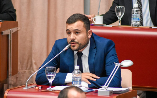 Fernández: “Los que representan a Luque, Cristina y Alberto, quieren destruir todo”