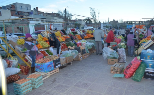 Orden y mejoras para La Saladita: avanza el diálogo entre el Municipio y los feriantes