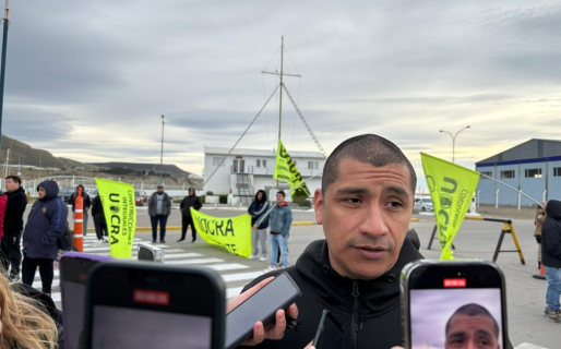 Trabajadores de UOCRA reclaman por la obra del astillero en el puerto: «Vamos a reclamar porque esta es una obra que se peleó»