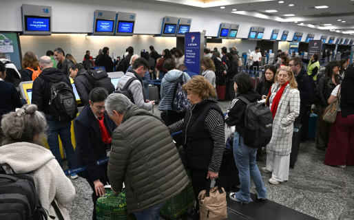 Se levantó el paro de controladores aéreos que ponía en duda cientos de vuelos