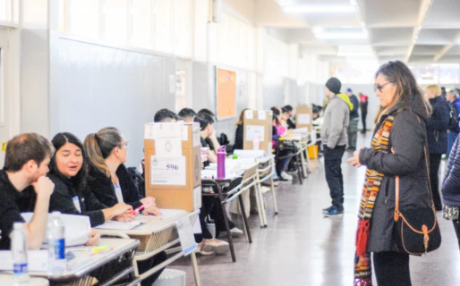 Bowen se impuso a Luque en Camarones durante la interna del PJ