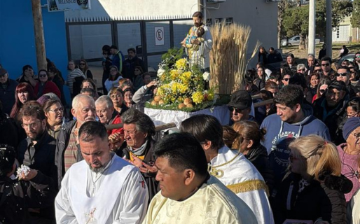 Gran cantidad de fieles participaron de la procesión por San Cayetano: «Está el deseo de salir adelante juntos»
