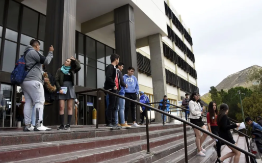 La Universidad Nacional de la Patagonia San Juan Bosco habilitó las inscripciones para el ingreso 2026