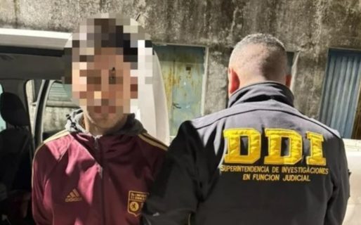 Detuvieron al hombre que habría cavado la tumba del triple crimen