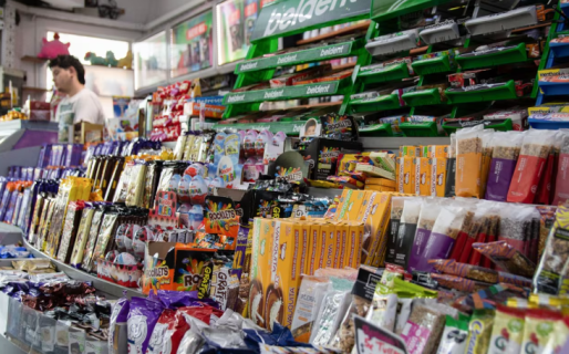 Pese a la caída de ventas, el alfajor es el producto “estrella” de los kioscos