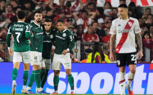 River no hizo pie y sufrió una durísima derrota