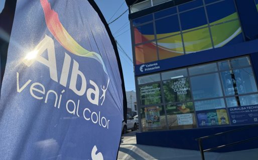 Colores Primarios cumple dos meses en Comodoro y celebra con grandes beneficios