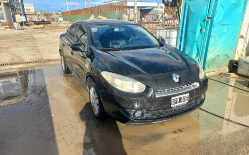 Robaron un auto estacionado en pleno centro