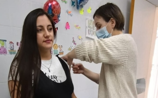 Extienden campaña de vacunación a embarazadas hasta el 31 de octubre