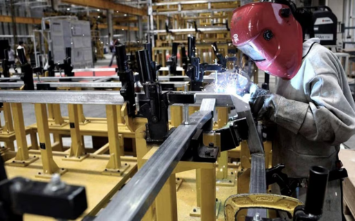 La industria y la construcción cayeron en julio y mostraron nuevos signos de estancamiento de la actividad