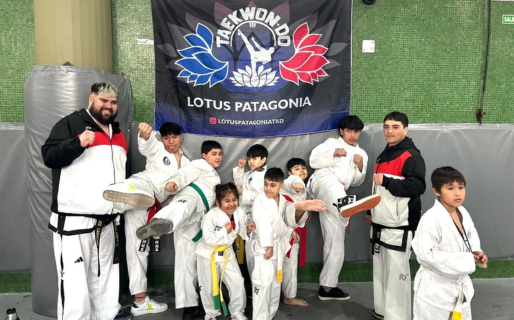 Comodorenses del taekwondo ITF participaron en la Jornada Deportiva Lotus 2025