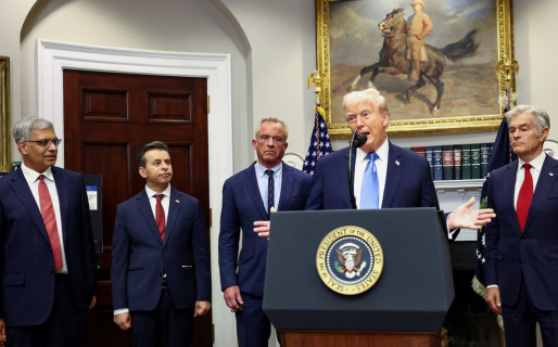 Donald Trump pidió limitar el uso de paracetamol durante los embarazos por un posible riesgo de autismo