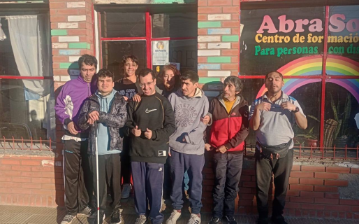 Abrazoles: el centro de formación para personas con discapacidad que necesita de la solidaridad de los comodorenses
