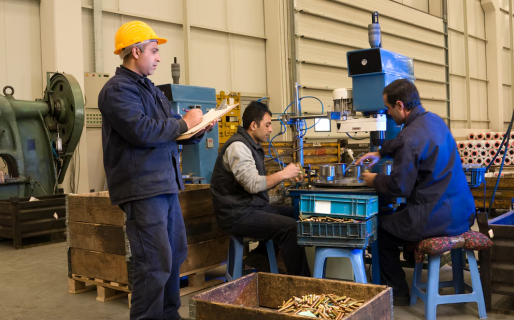 Créditos en mora y cheques rechazados, dos indicadores clave para las empresas se dispararon por la tensión financiera