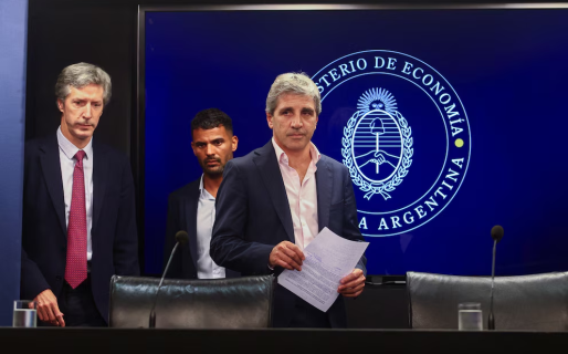 En la previa de las elecciones, hubo venta de dólares del Tesoro para contener la tensión financiera