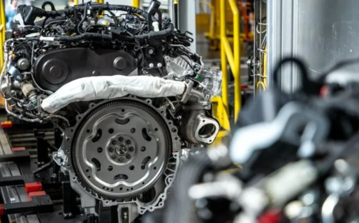 Industria: el uso de capacidad instalada cayó en julio y quedó debajo del 60% por octavo mes al hilo