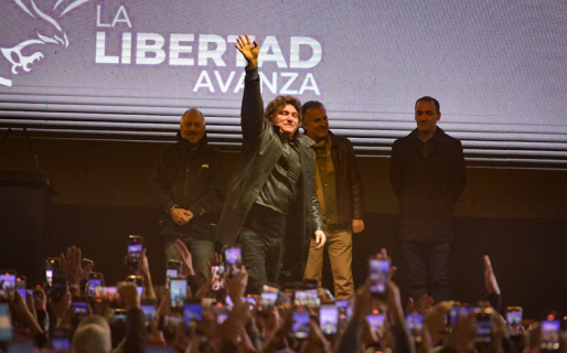 Milei dijo que hay «empate técnico» en PBA y defendió a Karina