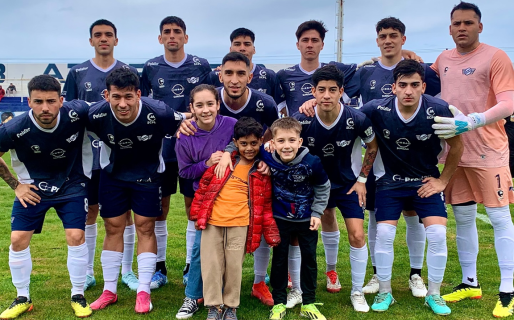 Newbery inauguró el torneo Zonal con una goleada