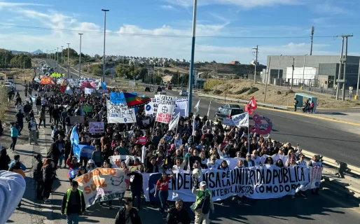 Docentes universitarios marcharán en rechazo al veto de Milei a la Ley de Financiamiento