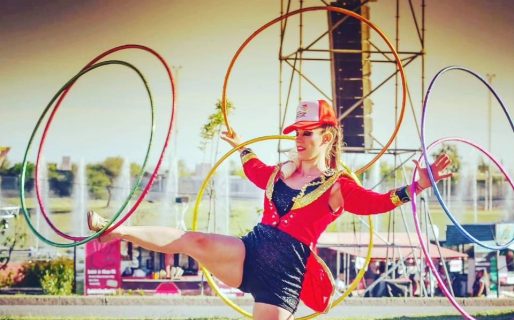 Tarde de circo en Km 8: diversión y acrobacias para toda la familia