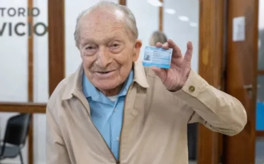 El mendocino que renovó su licencia de conducir a los 100 años cuenta cómo logró desafiar al sistema