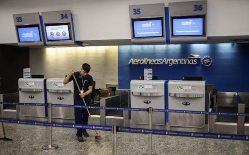 <strong>Un gremio aeronáutico lanzó una medida de fuerza que puede generar demoras y cancelaciones en Aeroparque</strong>