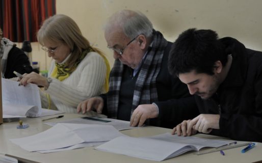 Las autoridades de mesa que no se presenten este domingo, podrán recibir multas de hasta 180 mil pesos