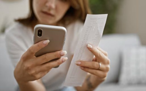 <strong>Del IVA a los Ingresos Brutos: cuántos impuestos puede llegar a pagar un argentino en 2025</strong>