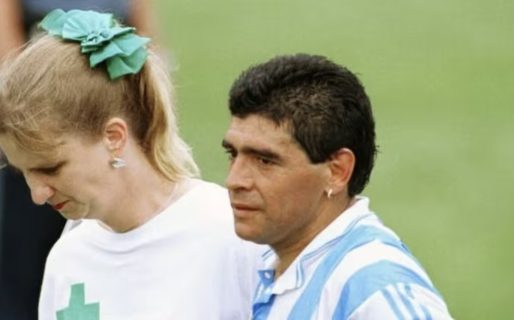 <strong>A 65 años del nacimiento de Diego Maradona, el recuerdo del detrás de escena del “me cortaron las piernas”</strong>
