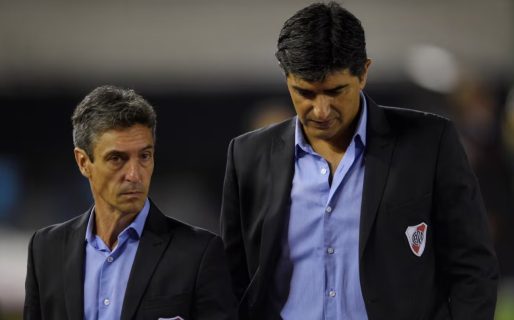 El cruce entre el árbitro y el cuerpo técnico de River que terminó con un ayudante de Gallardo sancionado