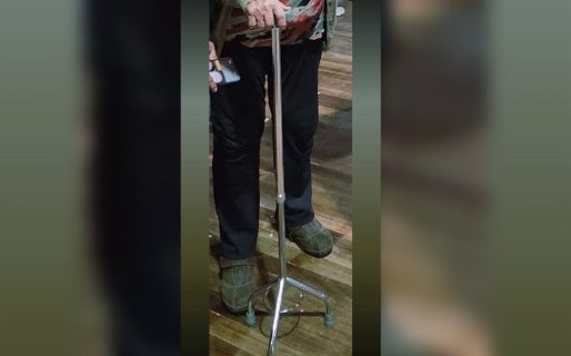 Pide ayuda para recuperar el bastón de su abuela: «Es algo indispensable»