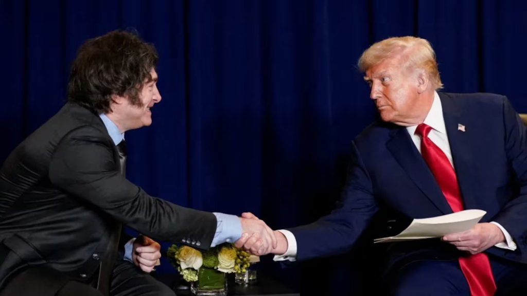 A qué hora es la reunión entre Javier Milei y Donald Trump en la Casa ...