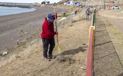 Se potencian las tareas de limpieza en espacios públicos de la ciudad